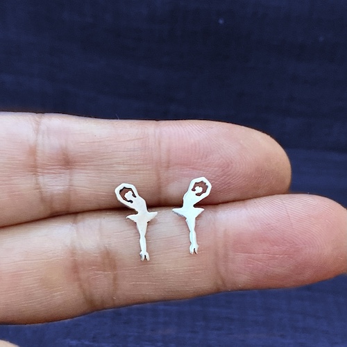VVA002 Aretes Bailarina 1