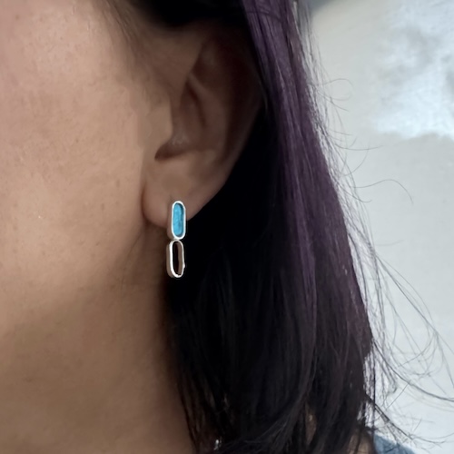 BGA017 Aretes dos eslabones pequeños ovalado con color 1